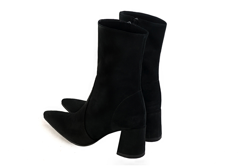 Matt black women's ankle boots with a zip on the inside. Tapered toe. Medium flare heels. Rear view - Florence KOOIJMAN